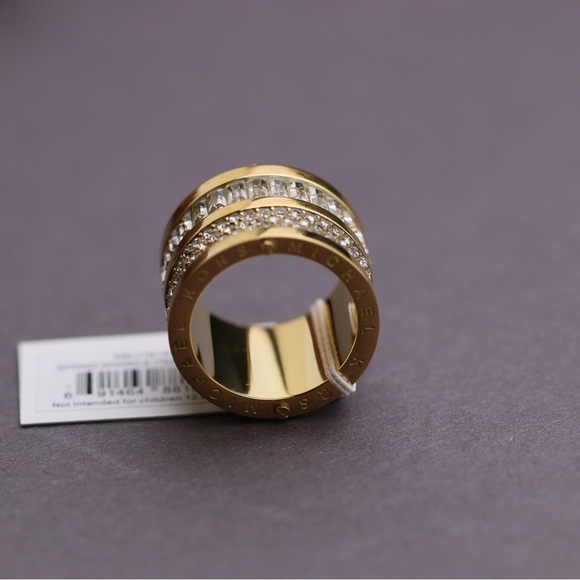 Michael Kors Pave Barrel Gold Ring - Picture 3 of 7